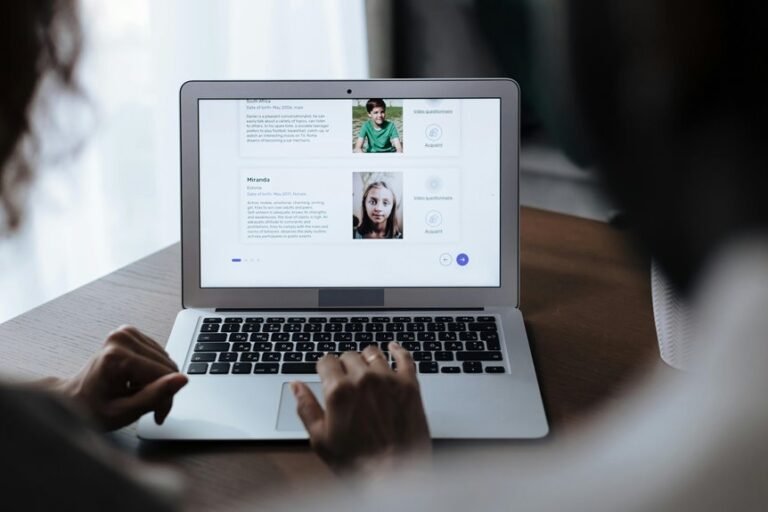 innovative web hub network